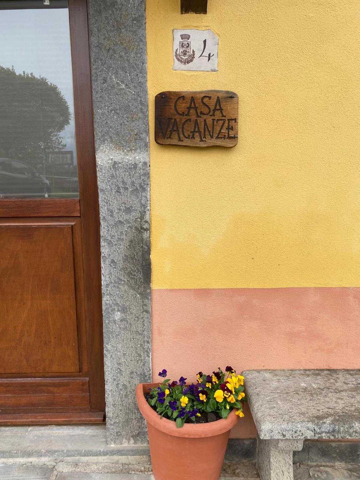Casa Vacanze Il Geranio Celleno Luaran gambar